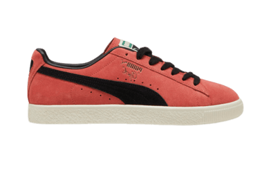 PUMA Clyde OG Sneakers in Salmon/Frosted Ivory/Black