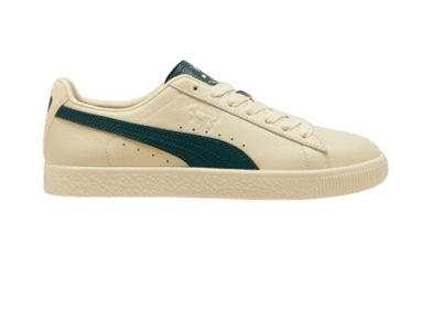 PUMA Clyde Players Lane Sneakers in Creamy Vanilla/Dark Myrtle