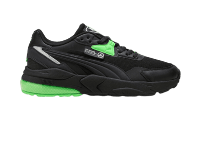 PUMA Mercedes-AMG Petronas F1 Vis2K Sneakers in Black/Flat Dark Grey