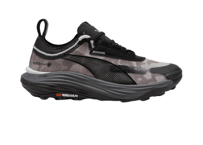 PUMA SEASONS Voyage NITROâ¢ 3 GORE-TEX Trail in Midnight Plum/Black/Dark Coal