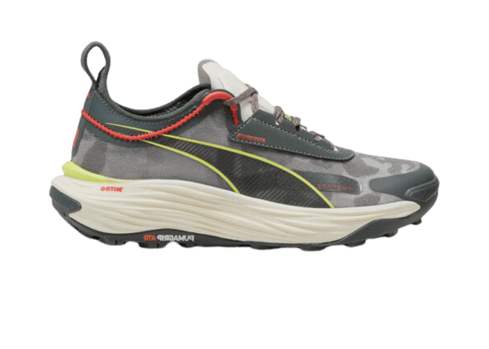 PUMA SEASONS Voyage NITROâ¢ 3 in Mineral Grey/Active Red/Lime Pow