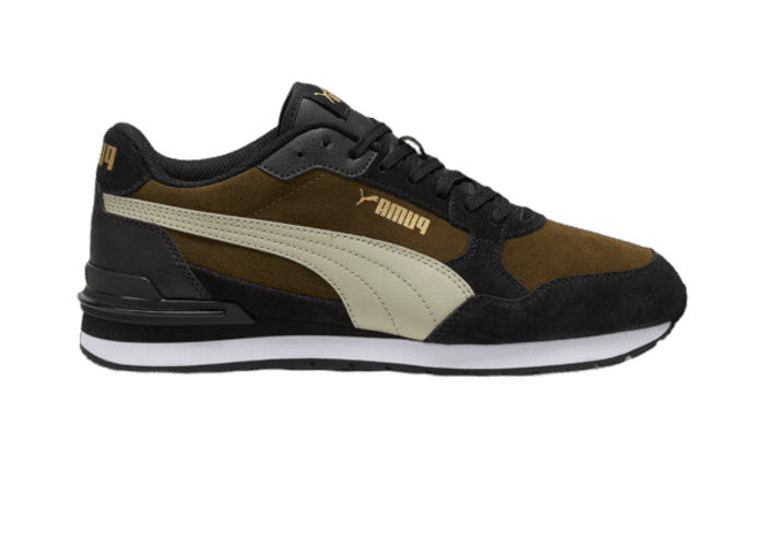 PUMA ST Runner v4 Suede Sneakers in Beige