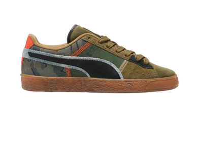 PUMA Suede Peace And Love Flagship Sneakers in Olive Drab/Black/Redmazing