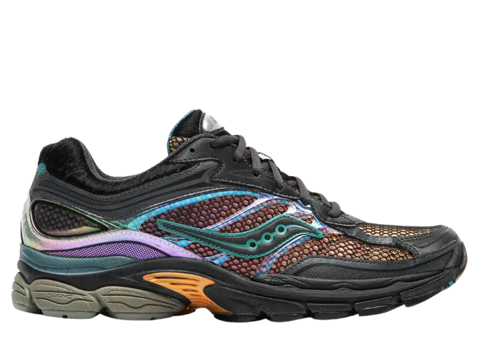 Saucony ProGrid Omni 9 AFEW Tara Hawk
