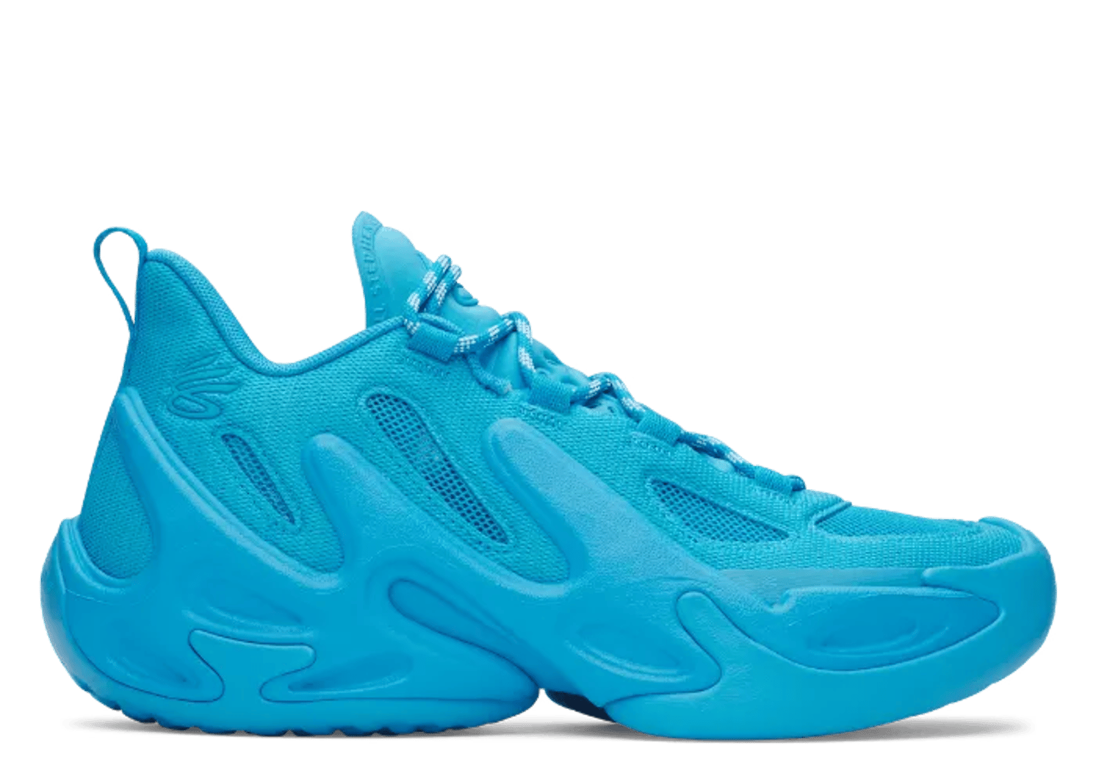 The Under Armour Curry 13 Goes Splash Mode with a Baby Blue Colorway The Under Armour Curry 13 Goes Splash Mode with a Baby Blue Colorway