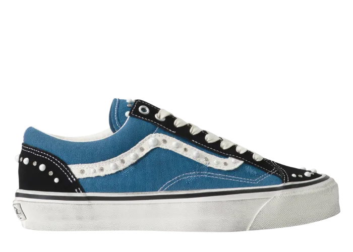 Trending sneaker